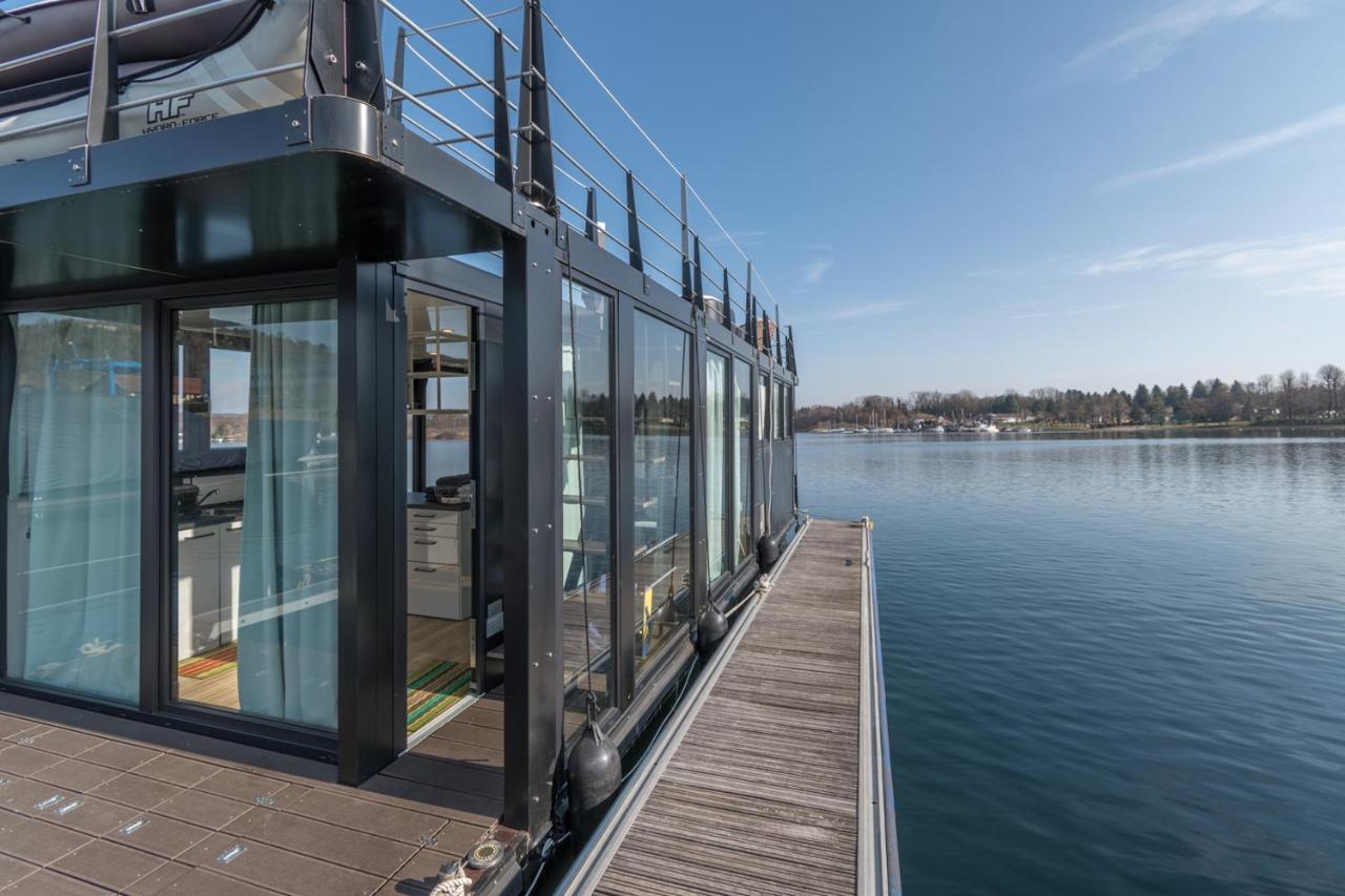 Готель La Dolce Vita House Boat Lisanza Екстер'єр фото